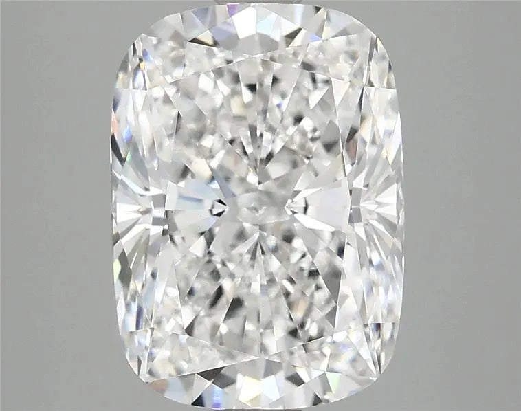4.07ct Cushion modified Lab Grown Diamond (Colour E, Clarity VS1, IGI Certified)
