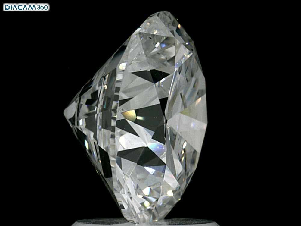 Interaktive 360°-Ansicht des Diamanten