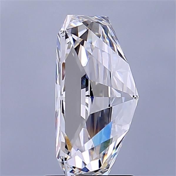 Interaktive 360°-Ansicht des Diamanten