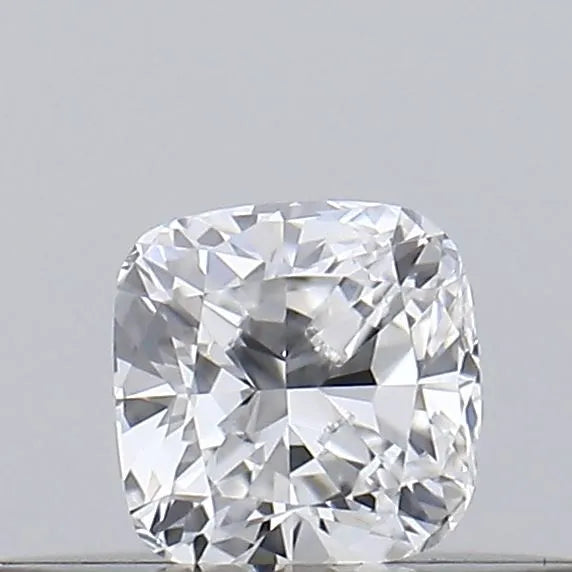 0.16ct Cushion modified Natural Diamond (Colour E, Clarity VVS1, GIA Certified)