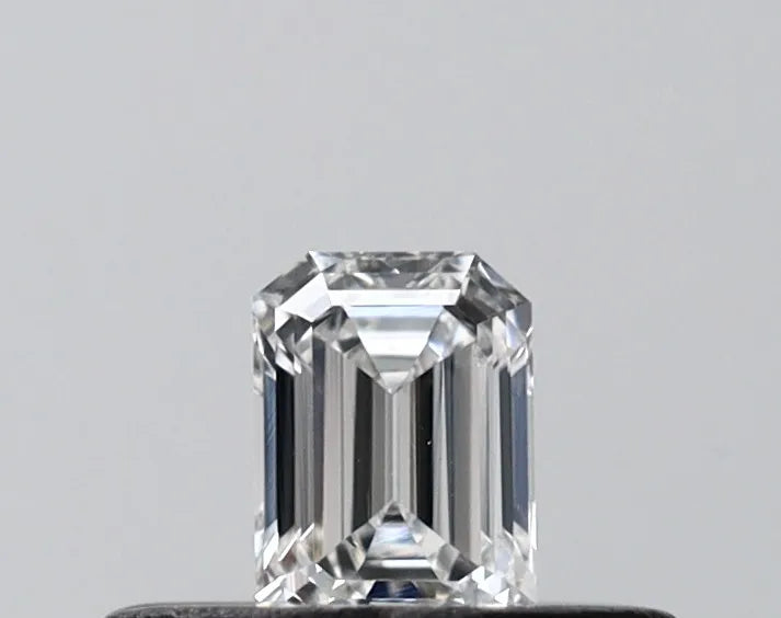 0.21ct Emerald Lab Grown Diamond (Colour D, Clarity VS1, IGI Certified)