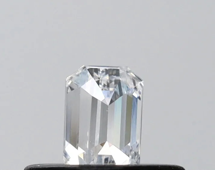 0.21ct Emerald Lab Grown Diamond (Colour D, Clarity VS1, IGI Certified)