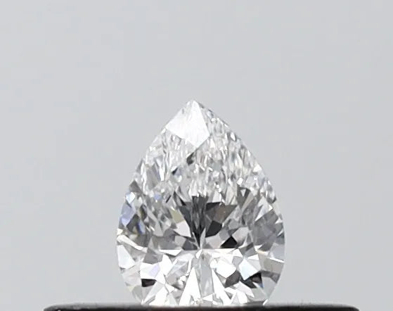0.21ct Pear Lab Grown Diamond (Colour D, Clarity VVS2, IGI Certified)