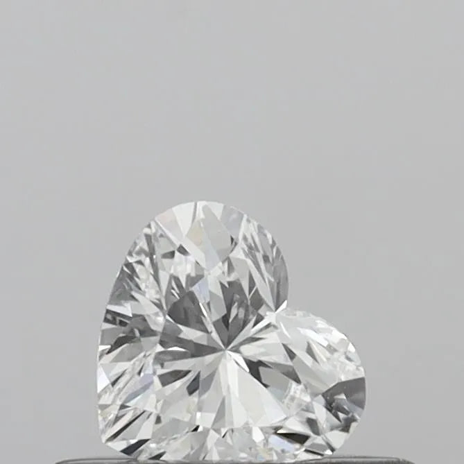 0.27ct Heart Lab Grown Diamond (Colour D, Clarity VVS2, IGI Certified)