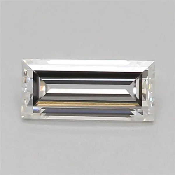 0.28ct Baguette Lab Grown Diamond (Colour E, Clarity VVS2, IGI Certified)