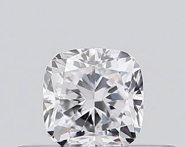 0.30ct Cushion brilliant Natural Diamond (Colour E, Clarity VVS1, GIA Certified)