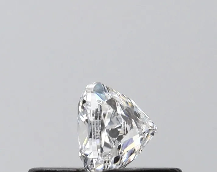 0.31ct Cushion modified Lab Grown Diamond (Colour D, Clarity VVS2, IGI Certified)