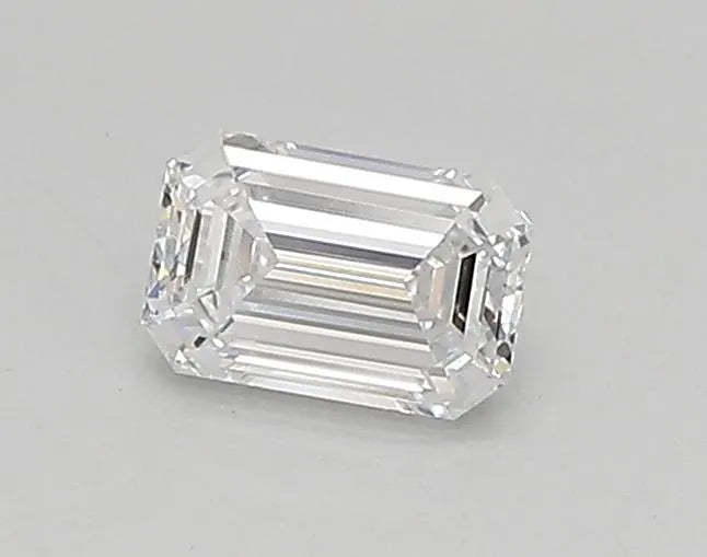0.31ct Emerald Lab Grown Diamond (Colour D, Clarity IF, IGI Certified)