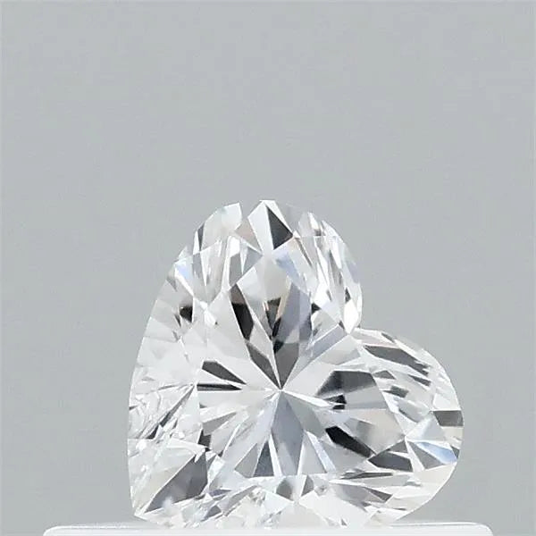 0.33ct Heart Lab Grown Diamond (Colour D, Clarity VVS2, IGI Certified)