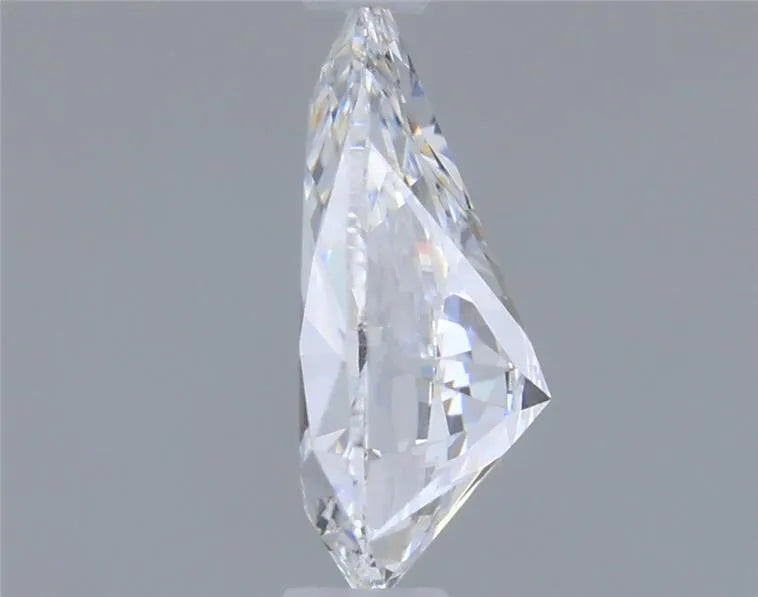 0.38ct Pear Lab Grown Diamond (Colour E, Clarity VVS2, IGI Certified)