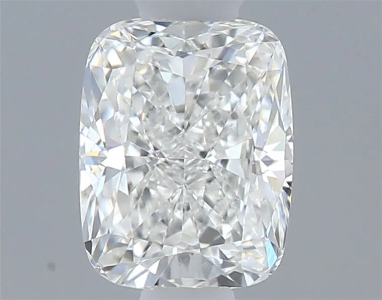 0.40ct Cushion brilliant Natural Diamond (Colour G, Clarity VVS2, GIA Certified)