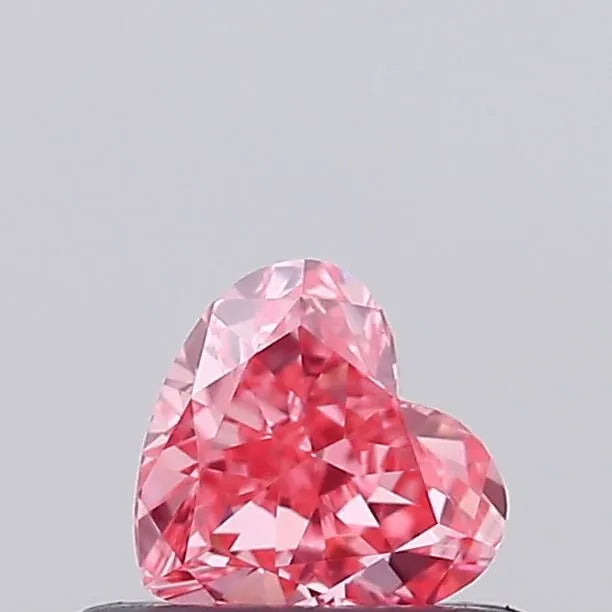 0.40ct Heart Lab Grown Diamond (Colour Fancy Vivid Pink, Clarity VVS2, IGI Certified)