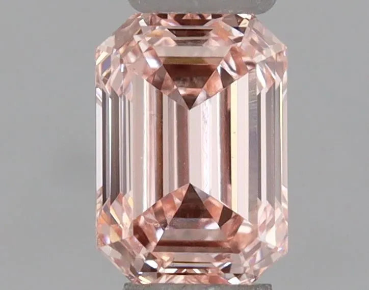 0.46ct Emerald Lab Grown Diamond (Colour Fancy Intense Pink, Clarity VS1, IGI Certified)
