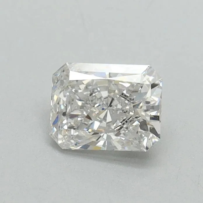 0.46ct Radiant Lab Grown Diamond (Colour F, Clarity VS1, IGI Certified)