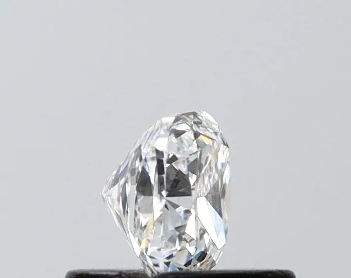0.51ct Cushion modified Lab Grown Diamond (Colour E, Clarity VVS2, IGI Certified)