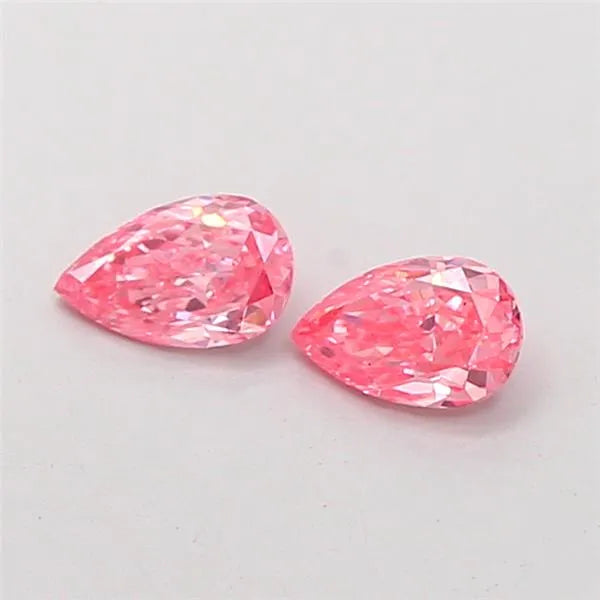 0.52ct Pear Lab Grown Diamond (Colour Fancy Vivid Pink, Clarity VS1, Uncertified)
