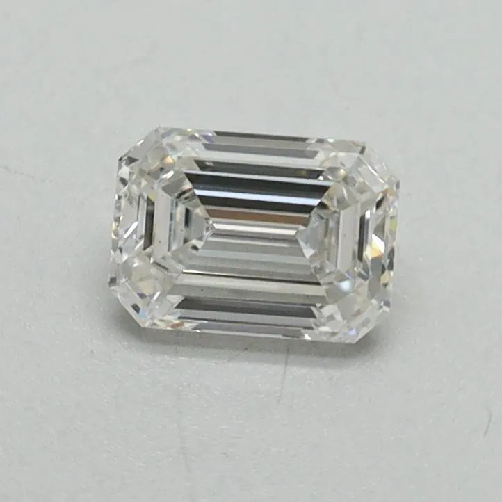 0.53ct Emerald Lab Grown Diamond (Colour G, Clarity VS1, IGI Certified)