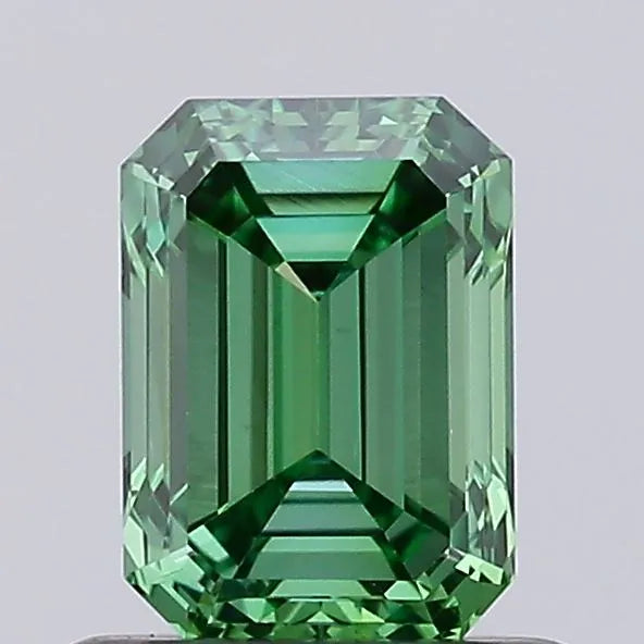 0.70ct Emerald Lab Grown Diamond (Colour Fancy Vivid Green, Clarity VS1, IGI Certified)