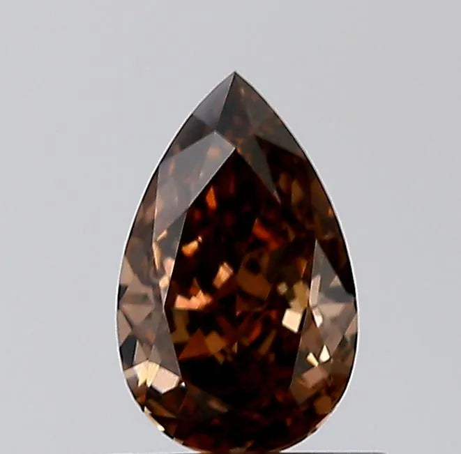 0.71ct Pear Natural Diamond (Clarity VS2, GIA Certified)