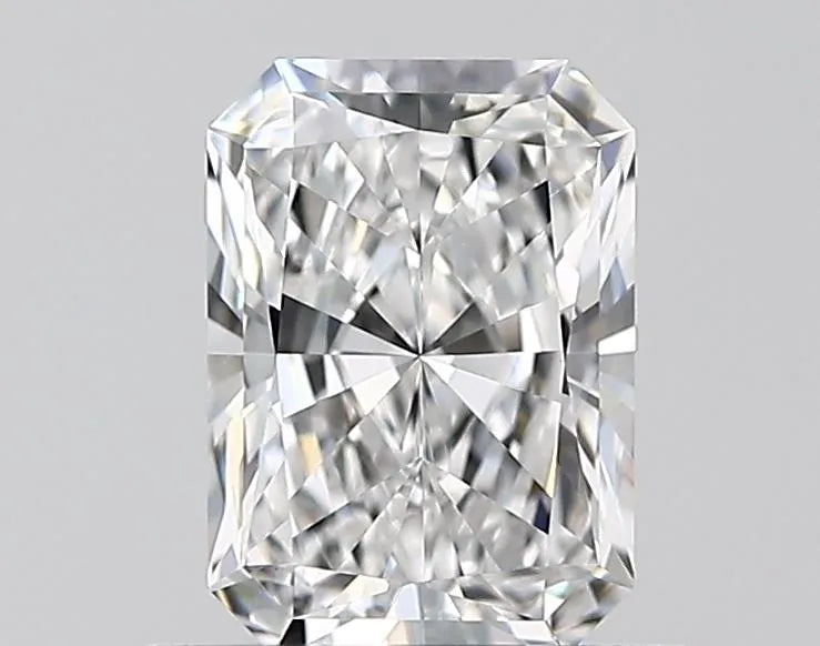 0.71ct Radiant Lab Grown Diamond (Colour E, Clarity VVS2, IGI Certified)