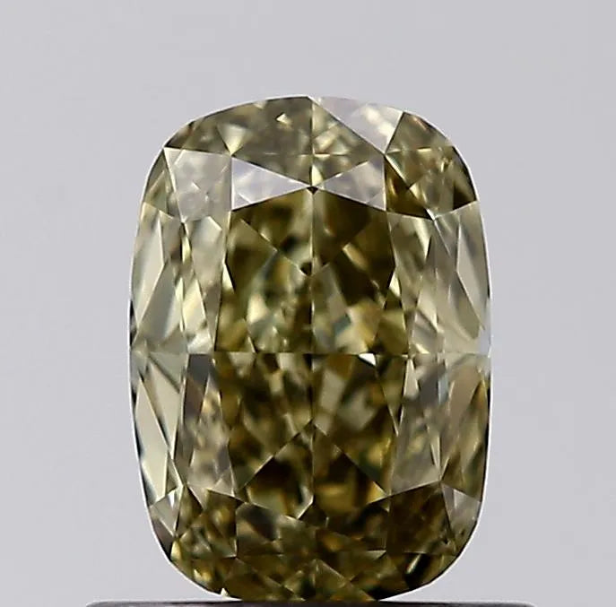0.85ct Cushion brilliant Natural Diamond (Clarity VS2, GIA Certified)