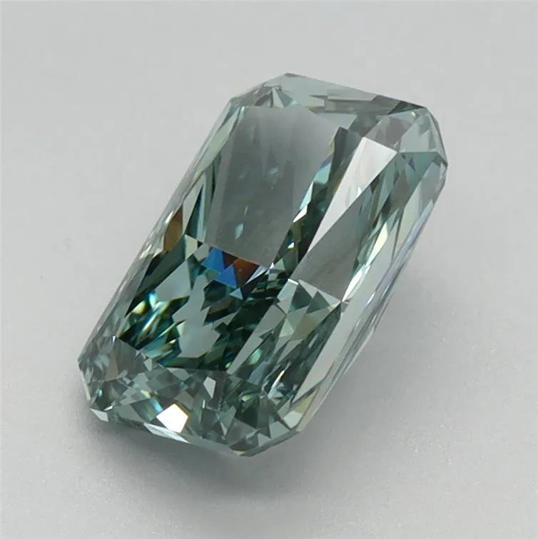 1.61ct Radiant Lab Grown Diamond (Colour Fancy Vivid Blue Green, Clarity VVS2, IGI Certified)