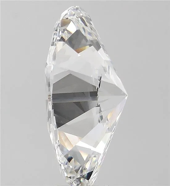 8.39ct Oval Lab Grown Diamond (Colour E, Clarity VVS2, IGI Certified)