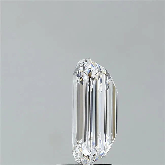 3.75ct Emerald Lab Grown Diamond (Colour D, Clarity VVS2, IGI Certified)