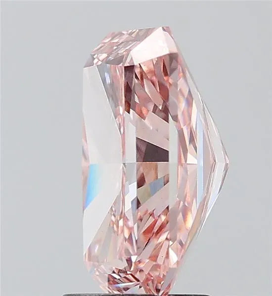 4.07ct Radiant Lab Grown Diamond (Colour Fancy Vivid Pink, Clarity VS1, IGI Certified)