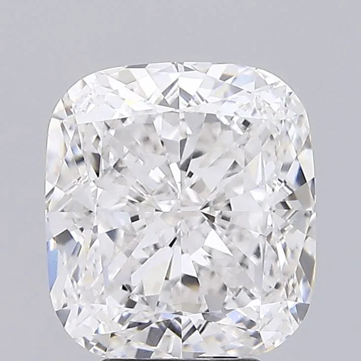 5.33ct Cushion modified Lab Grown Diamond (Colour E, Clarity VVS1, IGI Certified)