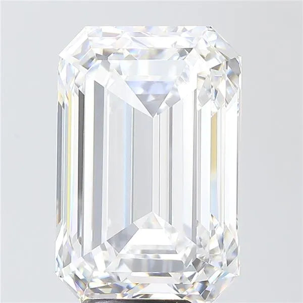 8.04ct Emerald Lab Grown Diamond (Colour E, Clarity VVS2, IGI Certified)
