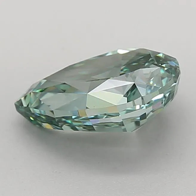 2.72ct Pear Lab Grown Diamond (Colour Fancy Vivid Green, Clarity VS1, IGI Certified)