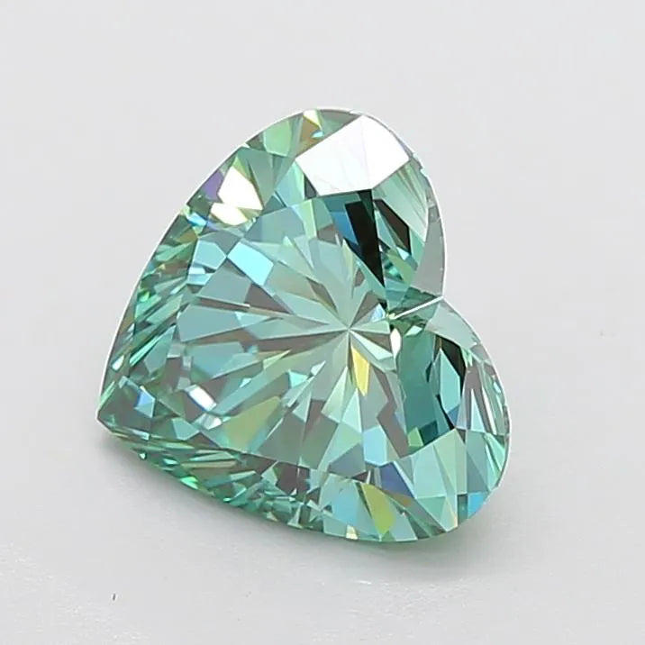 3.57ct Heart Lab Grown Diamond (Colour Fancy Vivid Green, Clarity VVS2, IGI Certified)