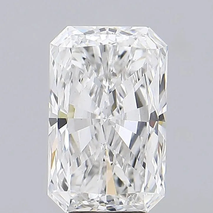 4.31ct Radiant Lab Grown Diamond (Colour F, Clarity VS2, IGI Certified)