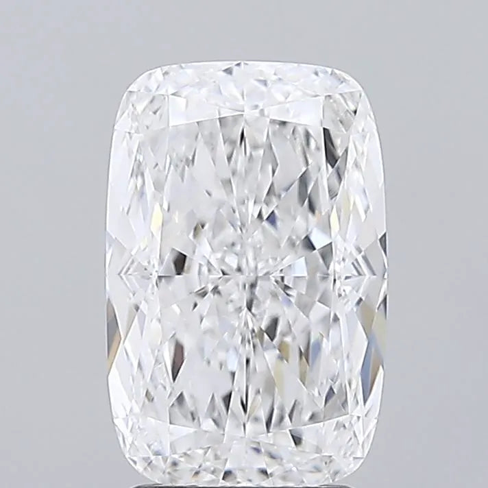 3.01ct Cushion modified Lab Grown Diamond (Colour E, Clarity VVS1, IGI Certified)