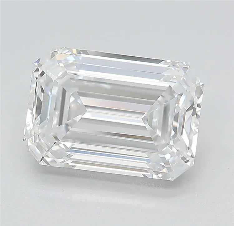 3.09ct Emerald Lab Grown Diamond (Colour F, Clarity VVS1, IGI Certified)