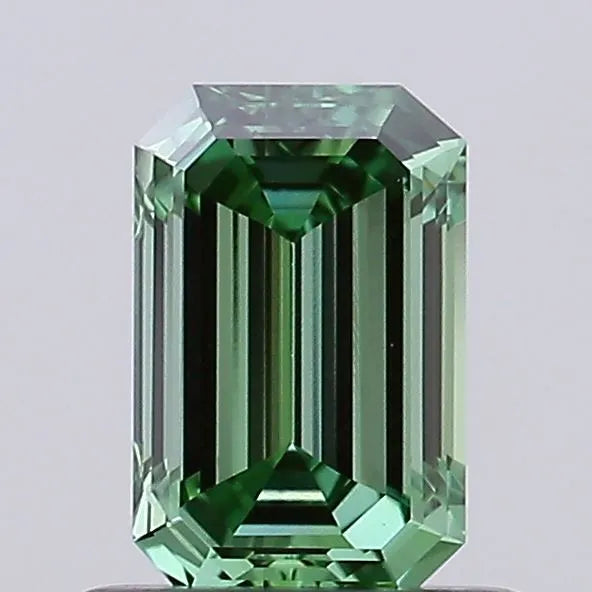 0.71ct Emerald Lab Grown Diamond (Colour Fancy Vivid Green, Clarity VVS2, IGI Certified)