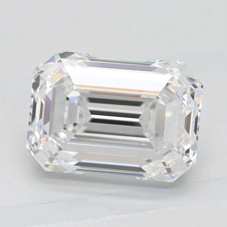 1.00ct Emerald Lab Grown Diamond (Colour D, Clarity IF, IGI Certified)