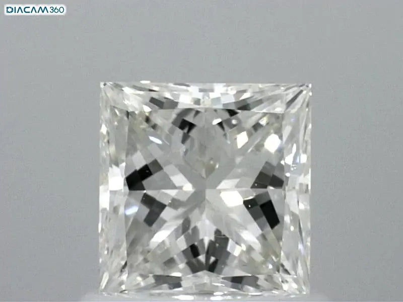 1.00ct Princess Natural Diamond (Colour J, Clarity VVS2, GIA Certified)