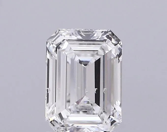 1.01ct Emerald Lab Grown Diamond (Colour E, Clarity SI1, IGI Certified)