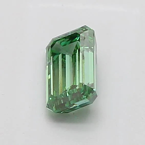 1.01ct Emerald Lab Grown Diamond (Colour Fancy Vivid Green, Clarity VS1, IGI Certified)