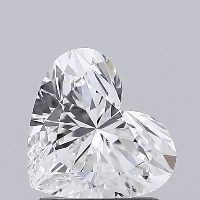 1.01ct Heart Lab Grown Diamond (Colour D, Clarity SI1, IGI Certified)