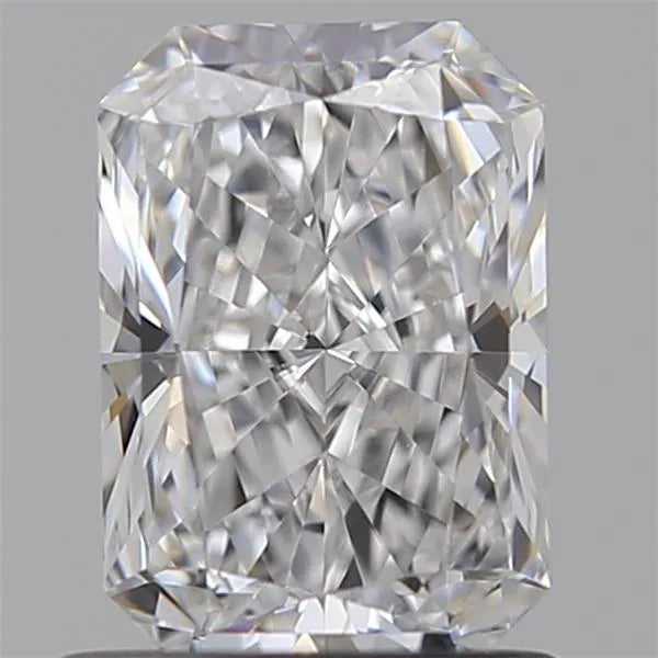 1.01ct Radiant Lab Grown Diamond (Colour E, Clarity VVS1, IGI Certified)