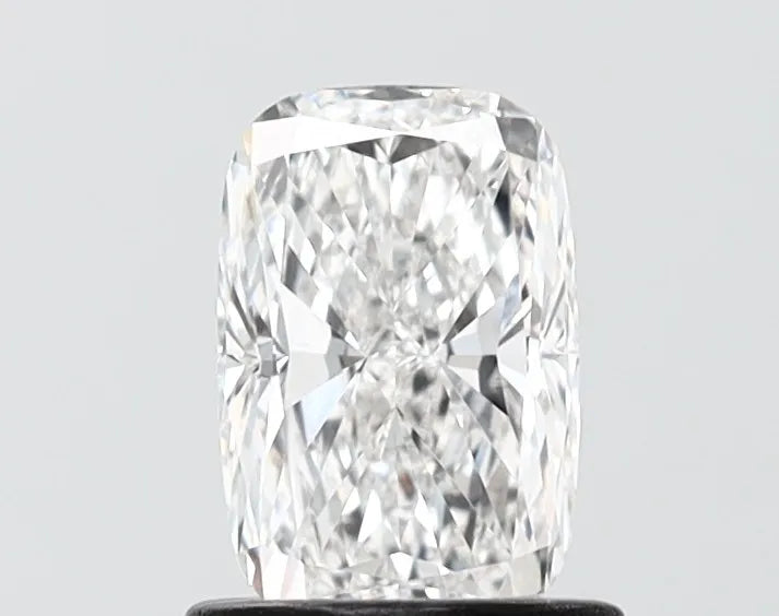 1.02ct Cushion modified Lab Grown Diamond (Colour E, Clarity VS1, IGI Certified)