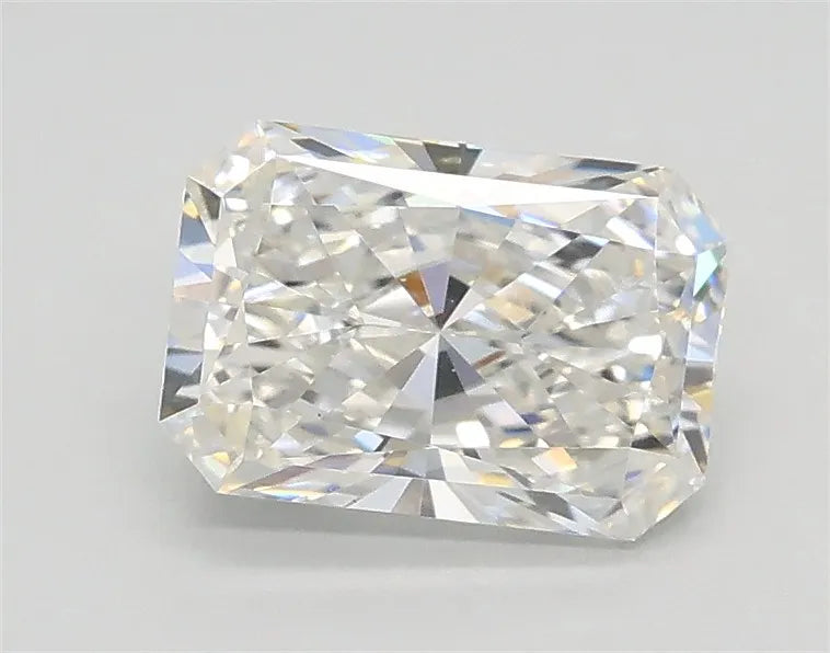 1.02ct Radiant Lab Grown Diamond (Colour F, Clarity VS2, IGI Certified)
