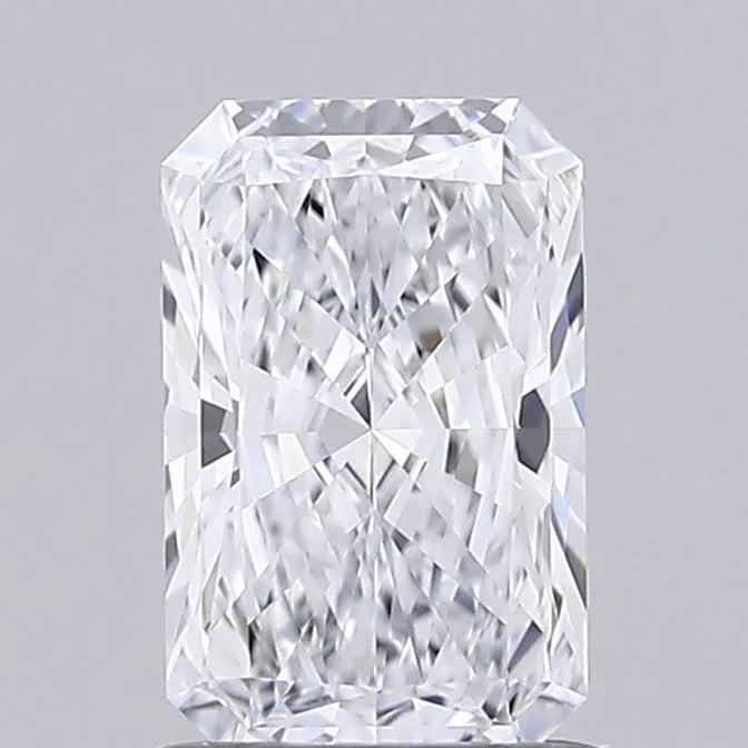 1.03ct Radiant Lab Grown Diamond (Colour E, Clarity VVS1, IGI Certified)