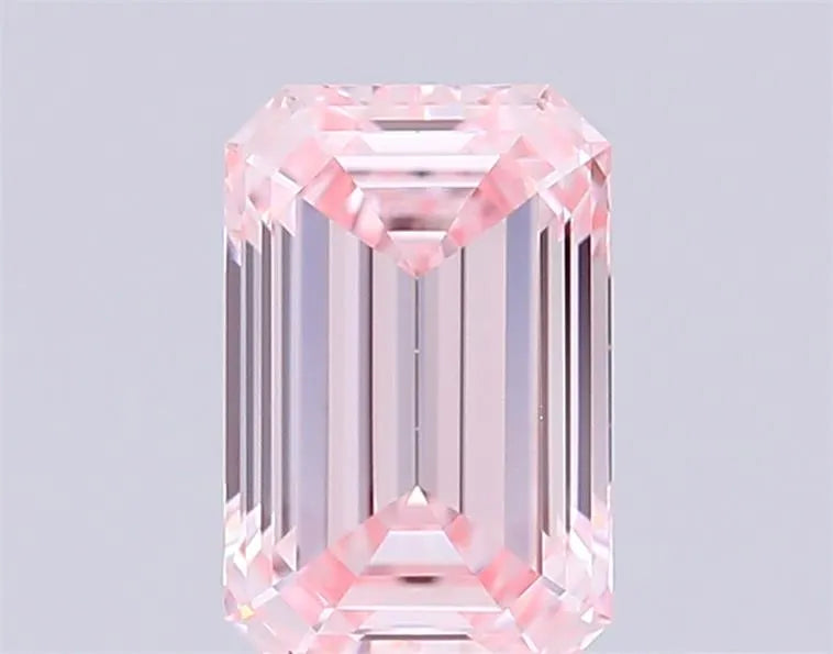 1.04ct Emerald Lab Grown Diamond (Colour Fancy Pink, Clarity VVS2, IGI Certified)