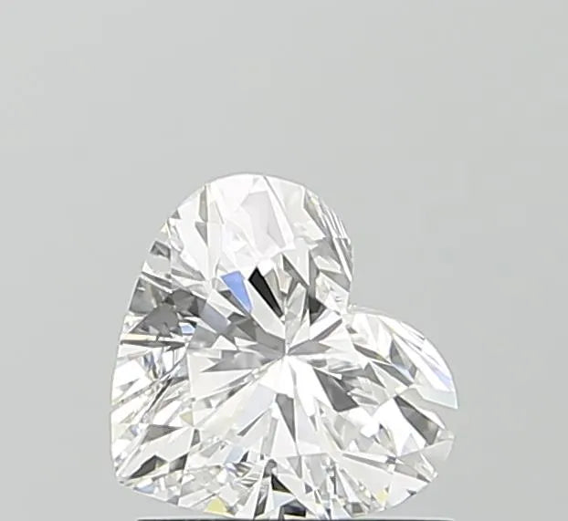 1.05ct Heart Lab Grown Diamond (Colour E, Clarity IF, IGI Certified)