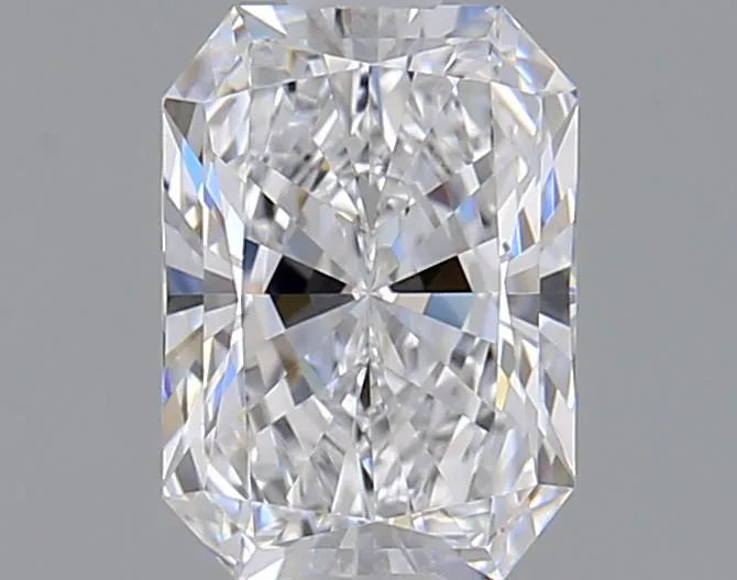 1.05ct Radiant Lab Grown Diamond (Colour D, Clarity VVS2, IGI Certified)