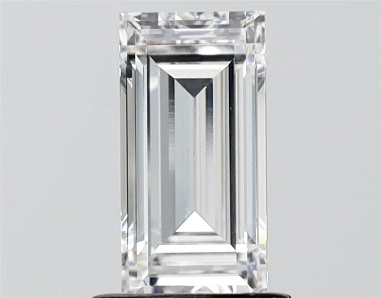 1.08ct Baguette Lab Grown Diamond (Colour D, Clarity VVS2, IGI Certified)